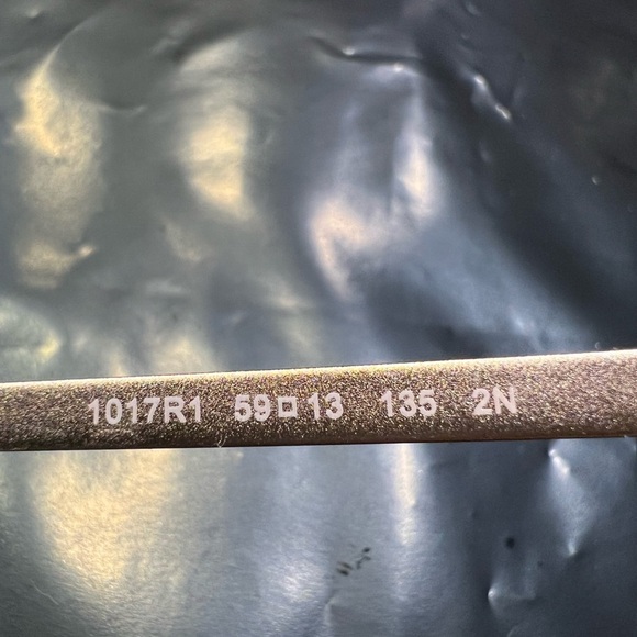 Michael Kors Women's Chelsea MK5004 Sunglasses in excellent condition - Picture 9 of 9